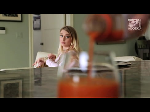 ❤️ הייס מיידל מיט גרויס טיץ און ענג לאָך געץ האָן פון לוזער, אָבער זייער שווער האָמעמאַדע פּאָרן ביי yi.josporn-com.ru ❌️❤